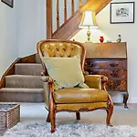 1 Bed In Penrith Oc-91812